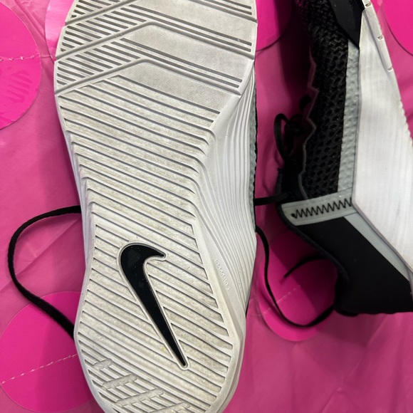 Gently Used Nike Metcon CK-9388-010 Men Sz. 12.5 Black,Grey, weight training - Picture 3 of 6